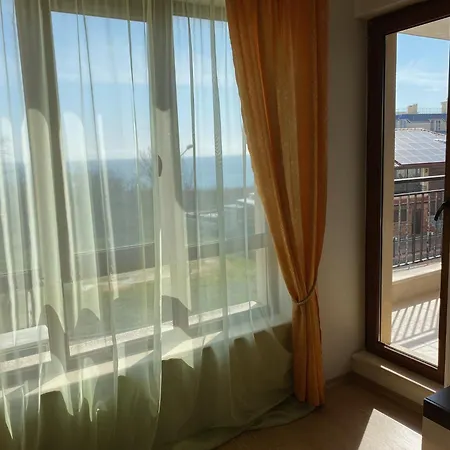 изрев-бяла Апартаменты