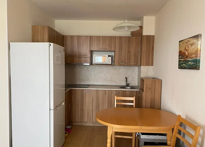 דירה изгрев-бяла *